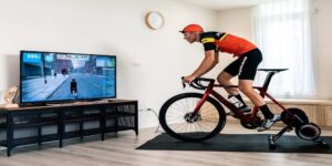 ئەپی ڕاکردنی Zwift