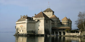 شاتۆ دی چیلۆن، مۆنتریۆ (Chateau de Chillon, Montreux) سویسرا