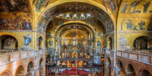 کڵێسای سانت مارک (ST MARK'S BASILICA) له‌ ئیتالیا