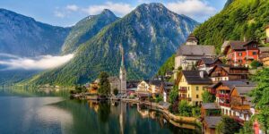 هالستات(Hallstatt)، نەمسا له جوانترین گوندەکانی جیهان